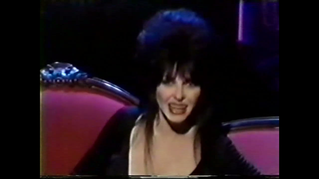 Elvira Movie Macabre- The Texas Chainsaw Massacre